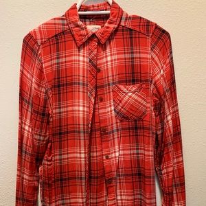 Universal Thread plaid button up top